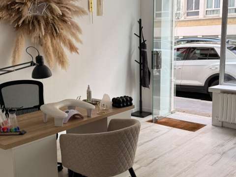 Bureaux et commerces Caen 14