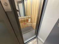 Bureaux et commerces 6 pièces