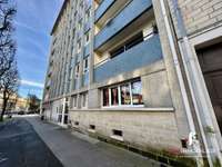 Bureaux et commerces 6 pièces
