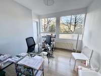 Bureaux et commerces 6 pièces