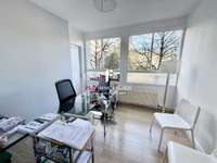 Bureaux et commerces 6 pièces