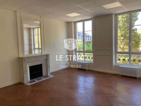 Bureaux et commerces Caen 14