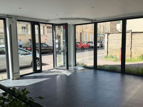 Bureaux et commerces Caen 14