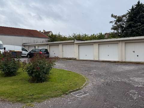 Bureaux et commerces Caen 14