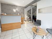 Bureaux et commerces 4 pièces