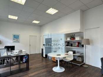 Bureaux et commerces 5 pièces Bureaux et commerces 5 pièces