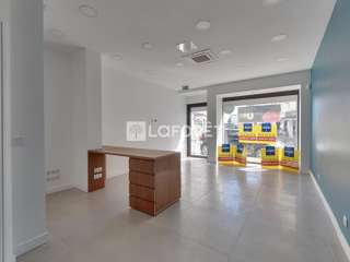 Bureaux et commerces 2 pièces