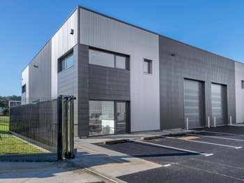 Photo Bureaux et commerces Campbon