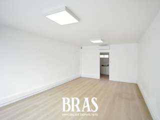 Bureaux et commerces 4 pièces