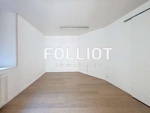 Bureaux et commerces 2 pièces