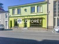 Bureaux et commerces 2 pièces