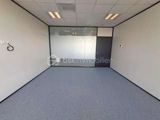 Bureaux et commerces 3 pièces