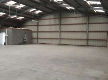 Location Bureaux et commerces 400 m&sup2;Cesson-Sévigné