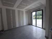 Bureaux et commerces 4 pièces