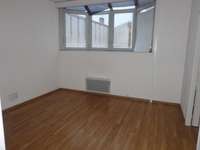 Bureaux et commerces 4 pièces