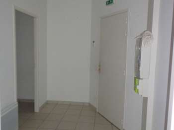 Bureaux et commerces 4 pièces
