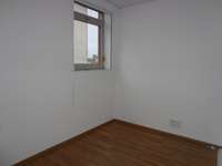 Bureaux et commerces 4 pièces