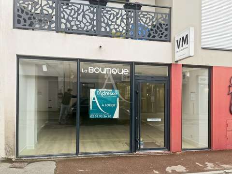 Bureaux et commerces 1 pièce