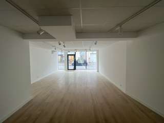 Bureaux et commerces 1 pièce