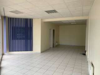 Bureaux et commerces 3 pièces Bureaux et commerces 3 pièces