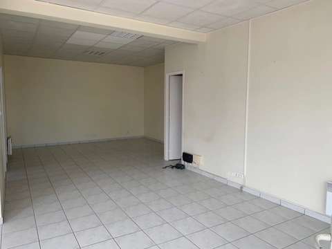 Bureaux et commerces 3 pièces Bureaux et commerces 3 pièces