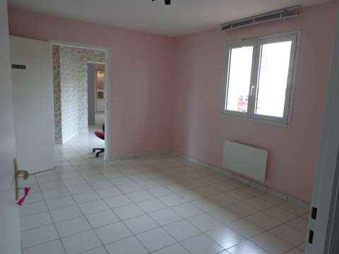 Bureaux et commerces 6 pièces