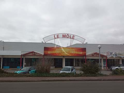 Bureaux et commerces Challans 85