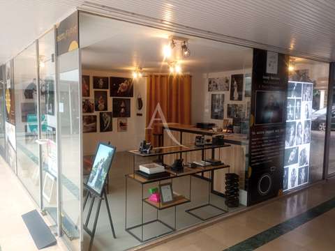 Bureaux et commerces 1 pièce