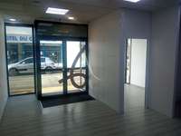 Bureaux et commerces 2 pièces