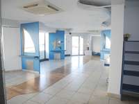 Bureaux et commerces 3 pièces Bureaux et commerces 3 pièces
