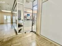 Bureaux et commerces 2 pièces