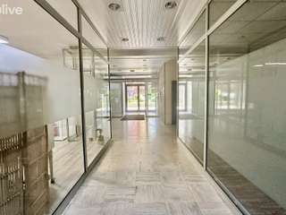 Bureaux et commerces 2 pièces