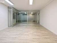 Bureaux et commerces 2 pièces