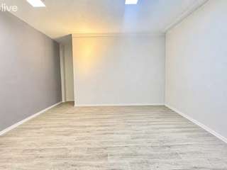 Bureaux et commerces 2 pièces