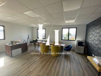 Location Bureaux et commercesChâteau-Gontier
