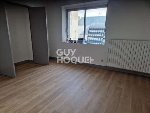 Bureaux et commerces 7 pièces