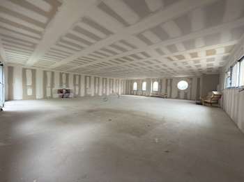 Bureaux et commerces 5 pièces