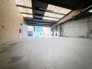 Bureaux et commerces 9 pièces