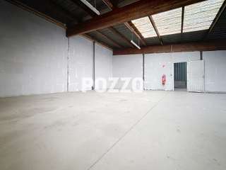 Bureaux et commerces 9 pièces