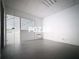 Bureaux et commerces 9 pièces