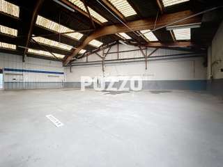 Bureaux et commerces 9 pièces