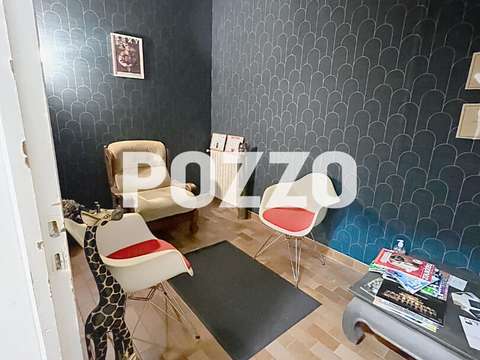 Bureaux et commerces 4 pièces