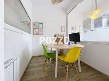 Bureaux et commerces 6 pièces