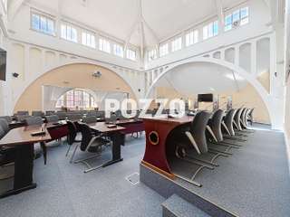 Bureaux et commerces 9 pièces