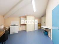 Bureaux et commerces 9 pièces