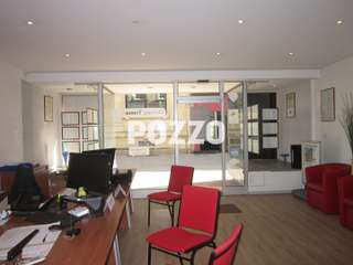 Bureaux et commerces 14 pièces