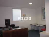 Bureaux et commerces 14 pièces