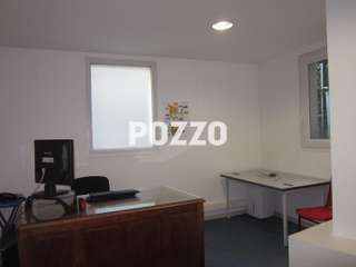 Bureaux et commerces 14 pièces