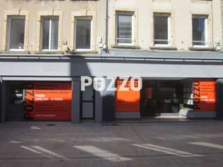 Bureaux et commerces 14 pièces