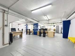 Bureaux et commerces 2 pièces